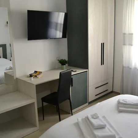 Dion Guest house Florence